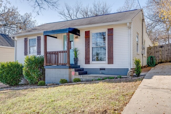 Building Photo - 311 Chamberlin St