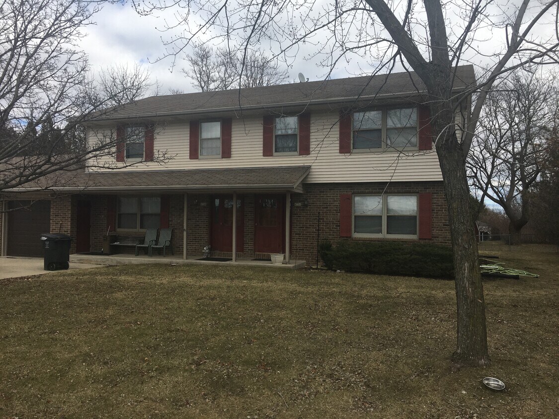 Foto principal - 4748 S 124th St