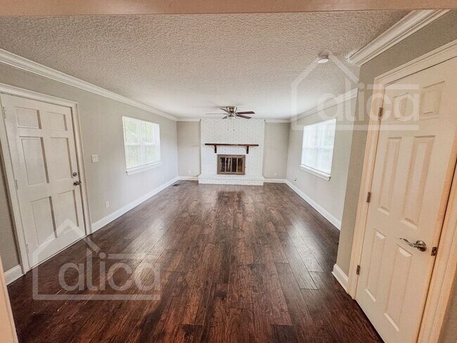 Foto del edificio - 2845 Holly Point Dr