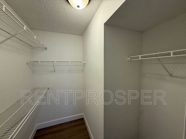 Building Photo - 4645 Cason Cove Dr