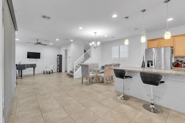 Building Photo - 3013 Historic Horizon Ave