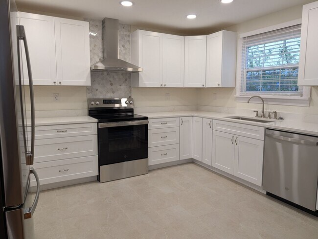 Foto del edificio - 1002 S 12th St