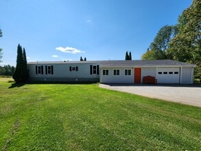 Building Photo - 3 Stemar Dr