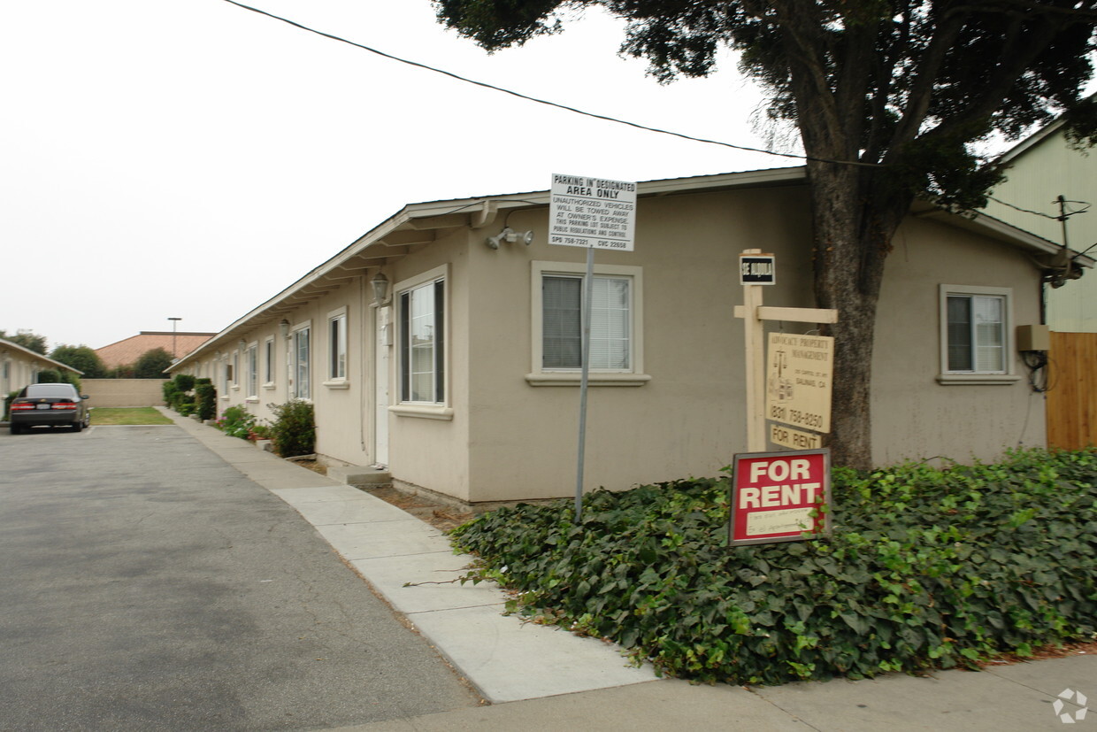 8 Villa Street Apartments - 8 Villa St Salinas, CA 