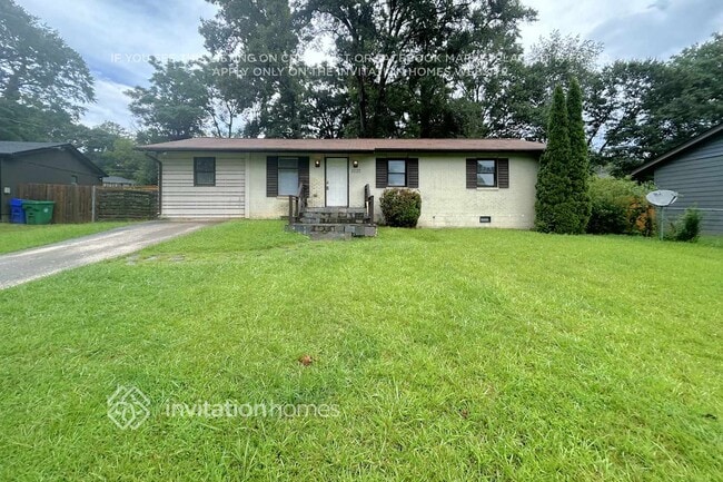 Building Photo - 2020 Rodeo Ct SE