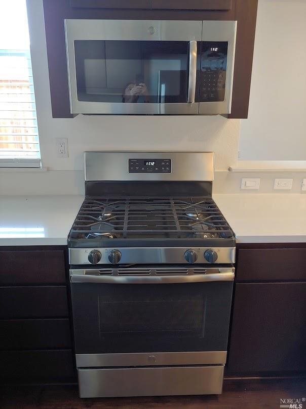 Foto del edificio - 469 Blythewood Pl