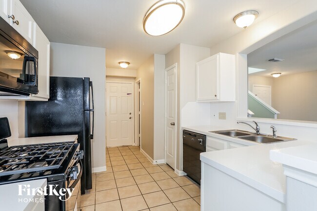 Foto del edificio - 12670 Ashford River