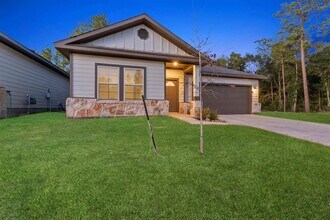 Building Photo - 2316 Cedar Pl Dr