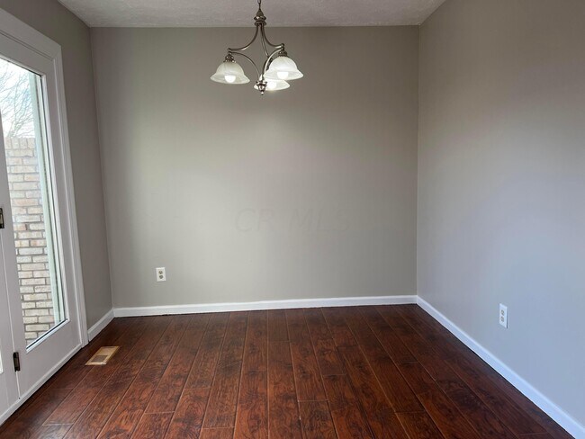 Foto del edificio - 2332 Gavinley Way
