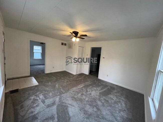 Foto del edificio - 5134 Miller St, Indianapolis, IN 46241