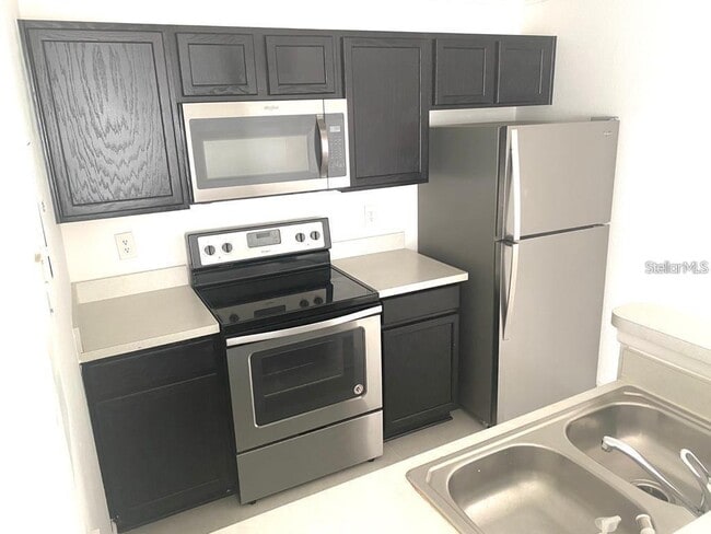 Foto del edificio - 2130 Cascades Blvd