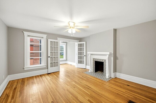 Foto del edificio - 342 Taylor Ave