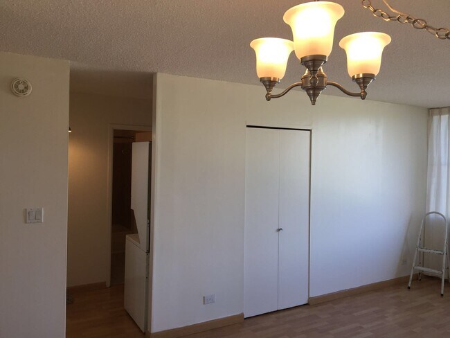 Building Photo - 5210 Likini St