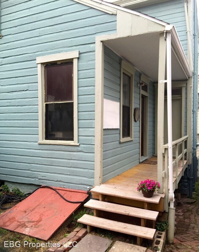 Foto del edificio - 1 br, 1.5 bath House - 5432 Dresden Way