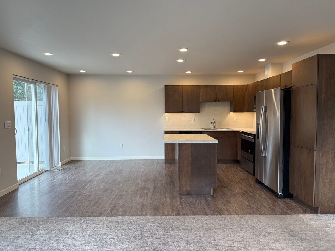 Foto principal - 7415 Saddlebrook Lp