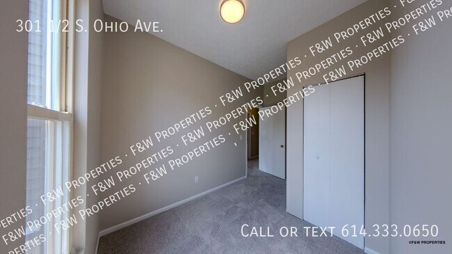 Foto del edificio - 301 1/2 S. Ohio Ave.-