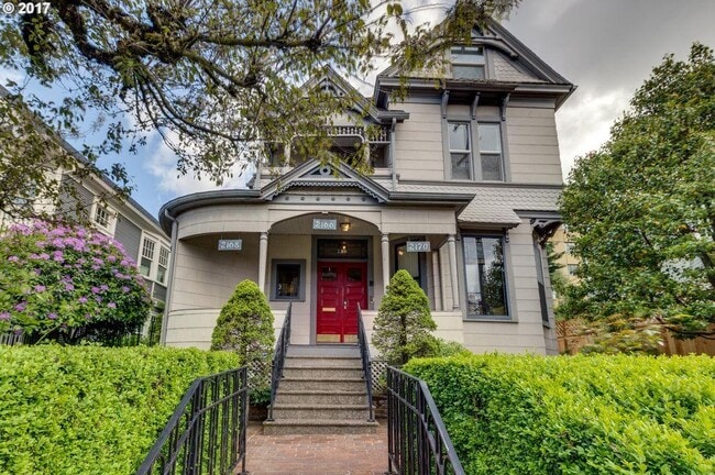 Building Photo - 2170 NW Flanders St