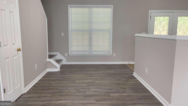 Building Photo - 2644 Regent Walk Dr