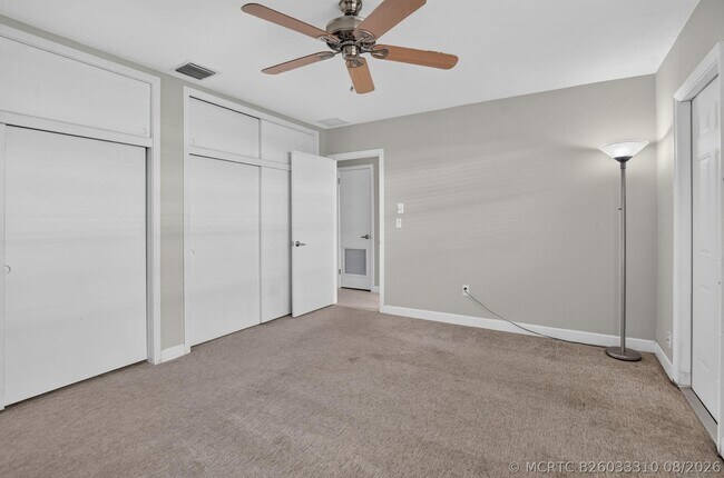 Foto del edificio - 3801 NE 22nd Terrace