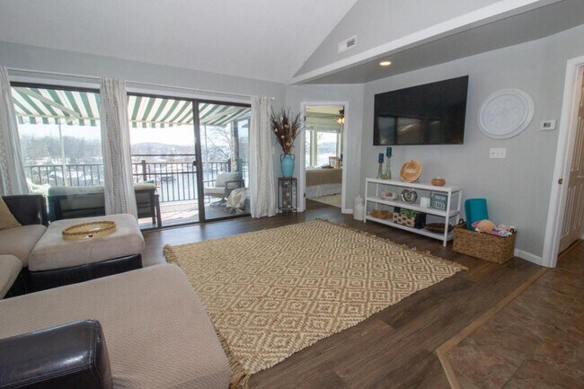 Foto del edificio - 108 Robinwood Dr