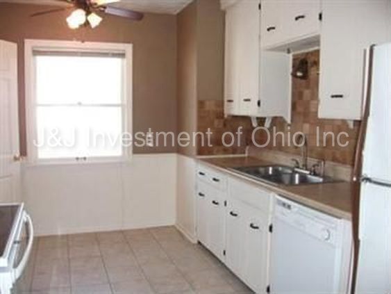 Building Photo - 2714 Fortune Ave