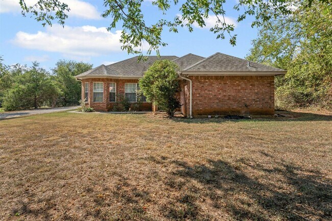 Foto del edificio - Charming Home In Weatherford