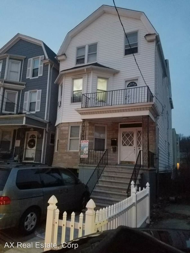 49 Radford St, Yonkers, NY 10705 Condo for Rent in Yonkers, NY