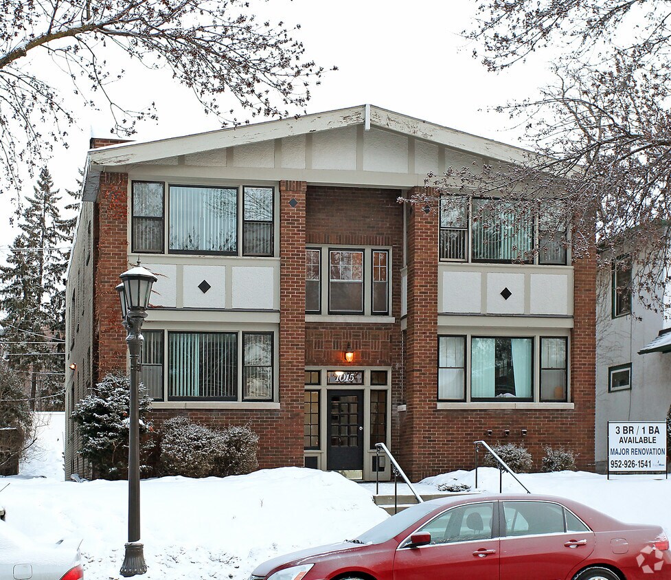 1015 Grand Ave, St. Paul, MN 55105 Apartments in St. Paul, MN
