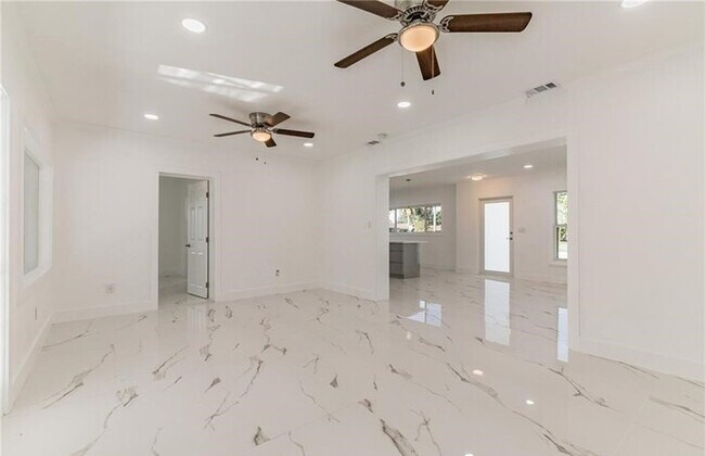 Foto del edificio - Fort Myers Single Family Home