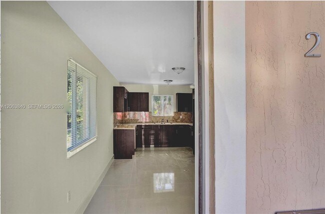 Foto del edificio - 4643 NW 15th Ct