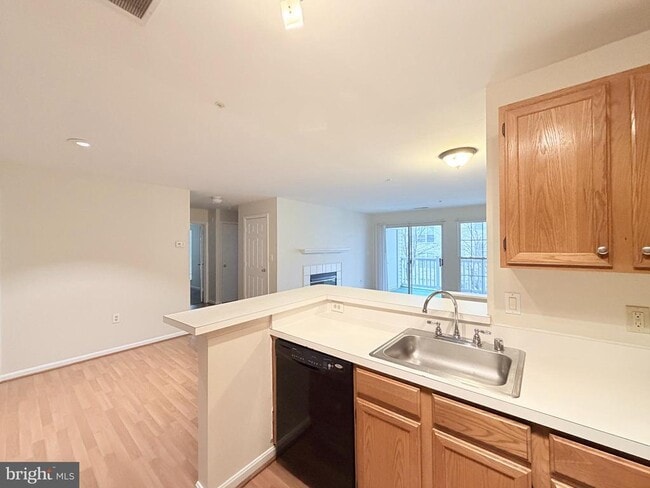 Building Photo - 3109 River Bend Ct