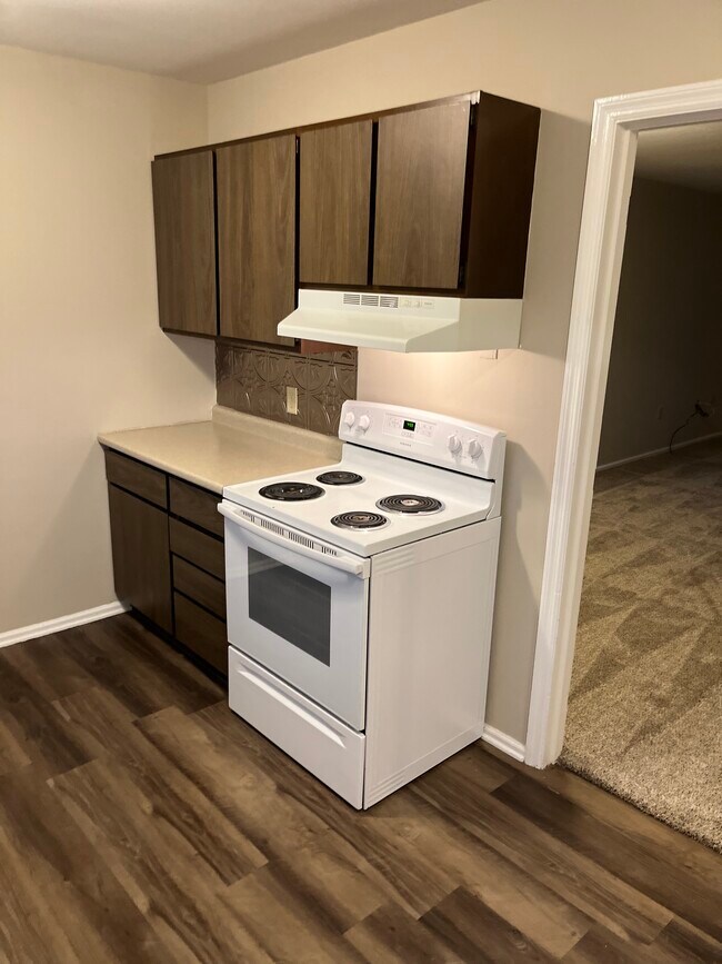 Foto del edificio - 2275 N Cable Rd