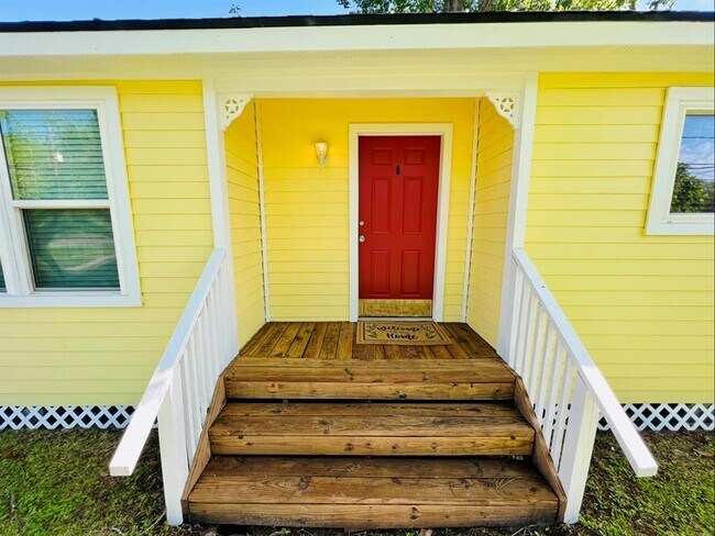 Foto del edificio - 11101 28th St