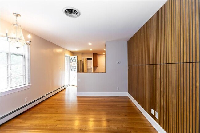 Foto del edificio - 170 Leah St