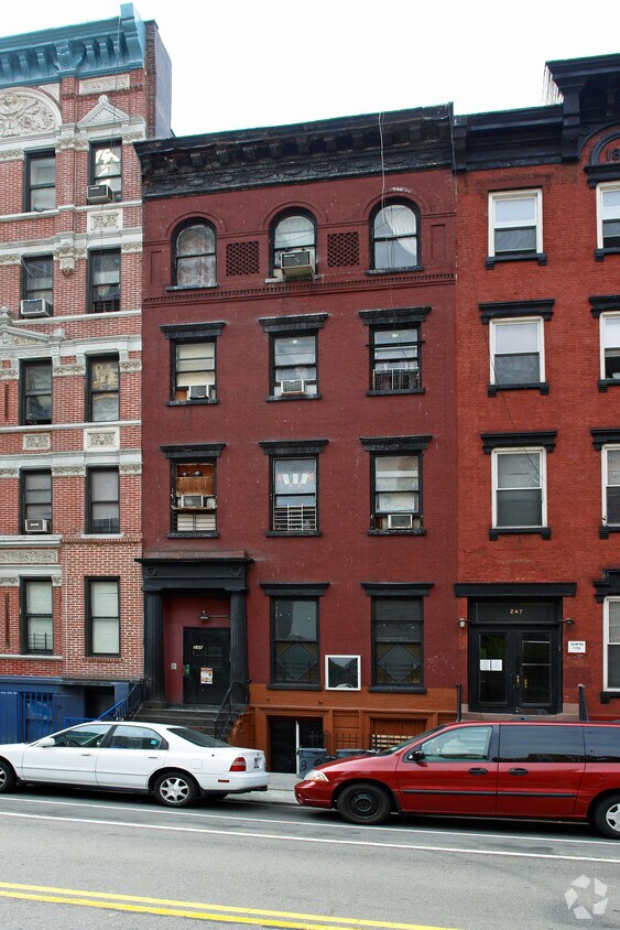 Primary Photo - 249 E Broadway