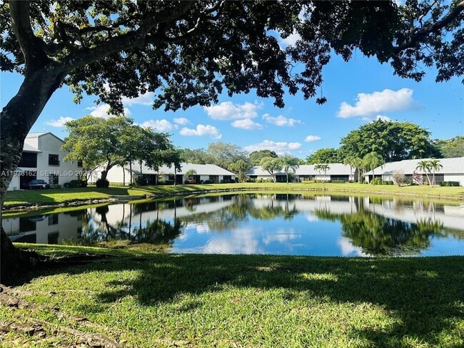 Photo - 3815 NW 35th St Apartment