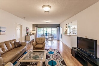 Building Photo - 64 4th St