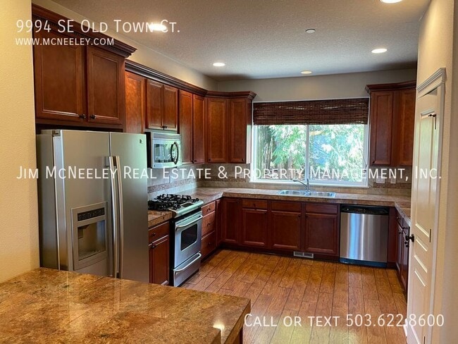 Building Photo - 9994 SE Old Town Ct