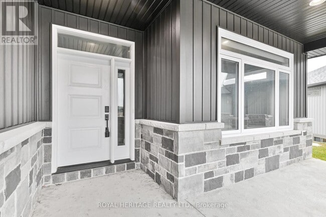 Building Photo - 5 Schmidt Way