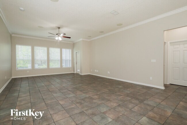 Foto del edificio - 6331 Falbridge Ct