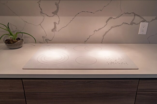 Photo du bâtiment - 53 Chippewa Ave