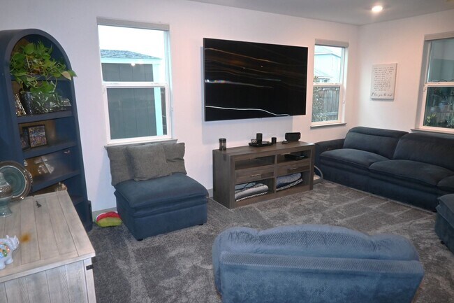 Foto del edificio - 10060 Carinata Dr