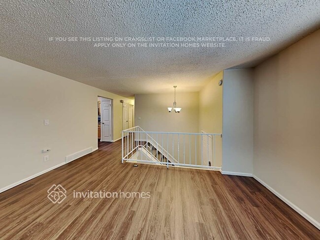 Foto del edificio - 6660 Bugle Dr