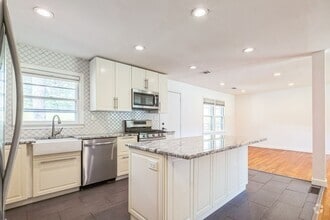 Building Photo - 2502 Joiner Ct