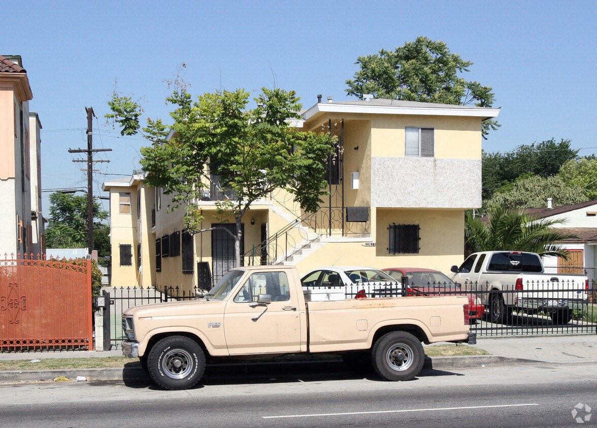 Primary Photo - 10611 Avalon Blvd