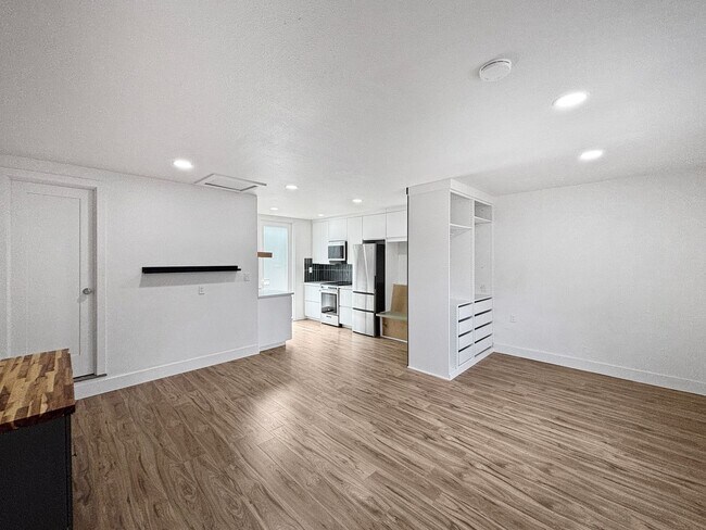 Foto del edificio - Charming Studio in Cherokee Point W/ A/C, ...
