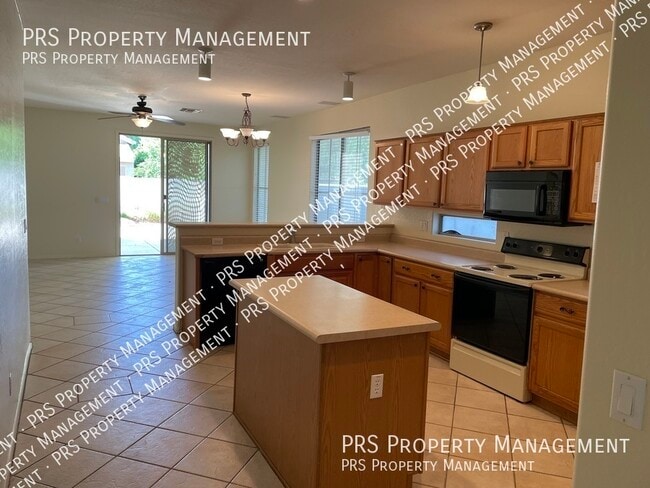 Foto del edificio - 3733 E Bruce Ct