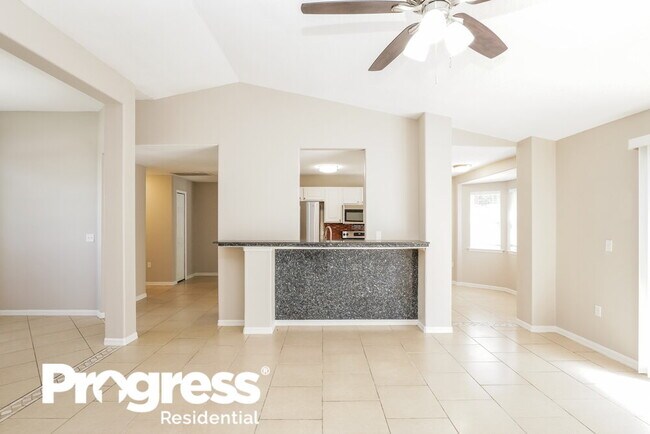 Building Photo - 39 Peterlee Ct