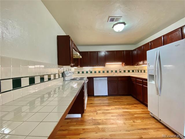 Foto del edificio - 7196 E Dry Creek Rd