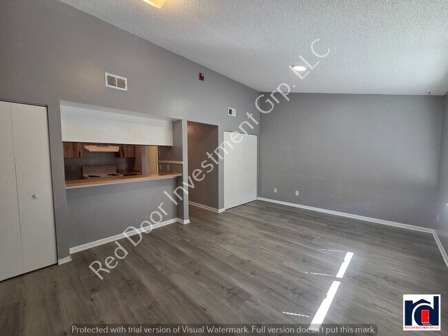 Foto del edificio - 3761 NE 41st St